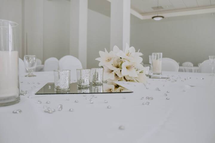 Ballroom/Hall 65 of 67