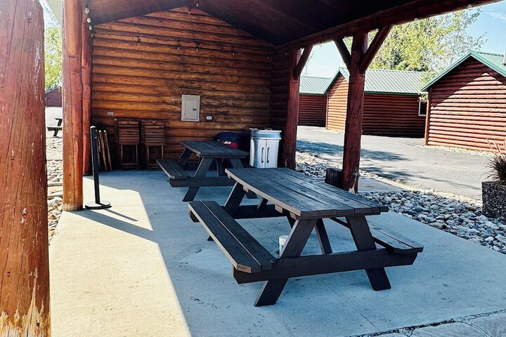 Badlands Frontier Cabins