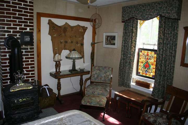 Room 11 of 47