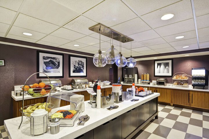 Breakfast/Coffee Service 38 of 43