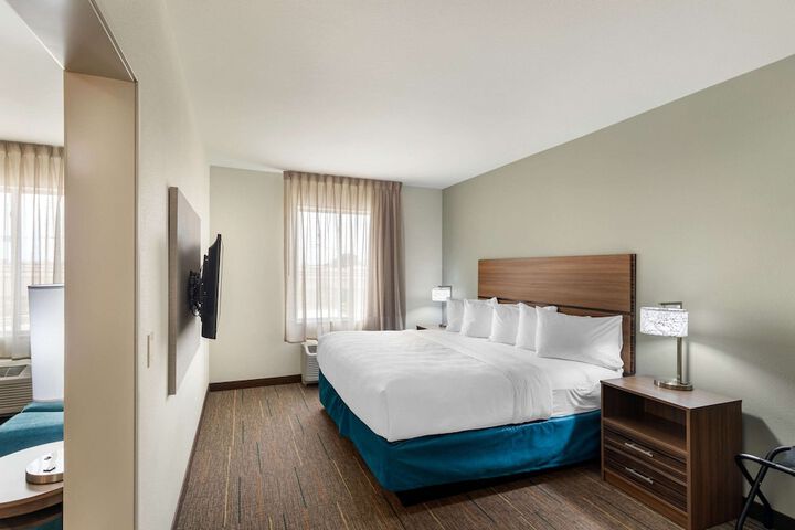 Room 29 of 38