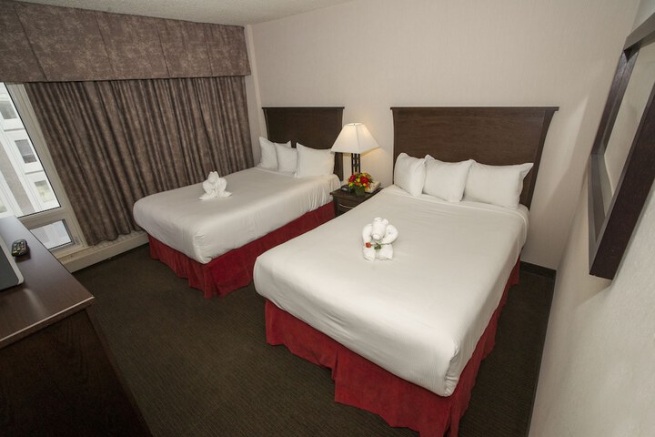 Room 15 of 36