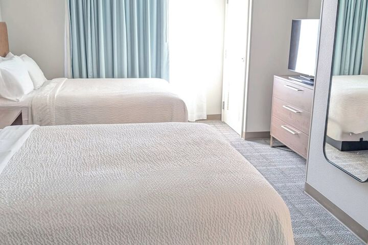 Staybridge Suites Bismarck by IHG