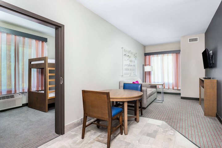 Room 18 of 58