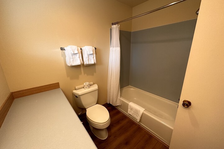 Room 92 of 181