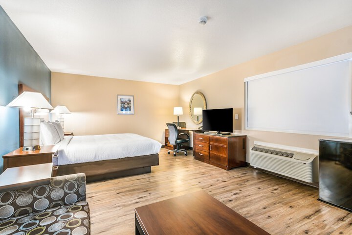 Room 18 of 27