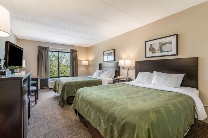 Room 21 of 29