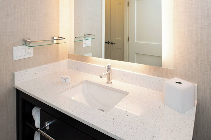 Residence Inn by Marriott Bakersfield West