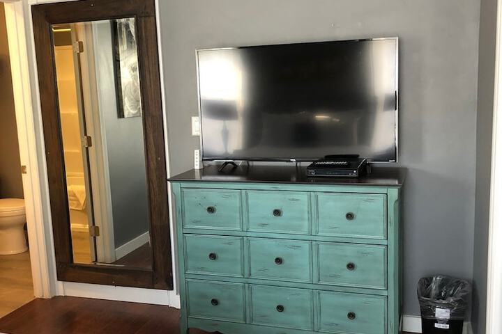 Room 103 of 131