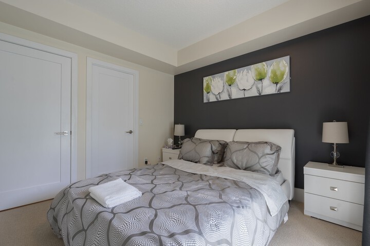 Room 14 of 30