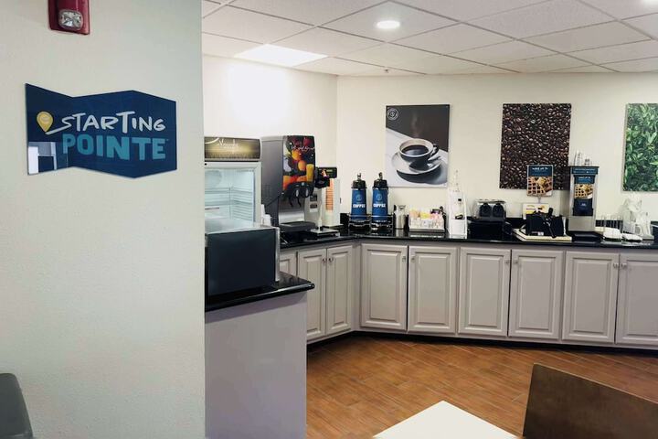 Clarion Pointe Albemarle