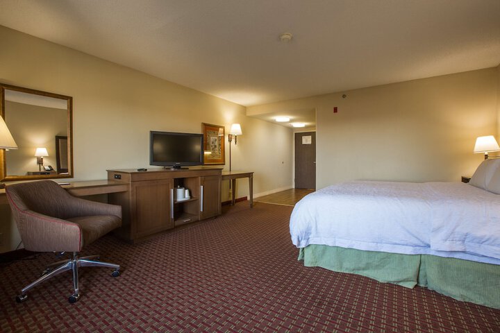 Room 19 of 33