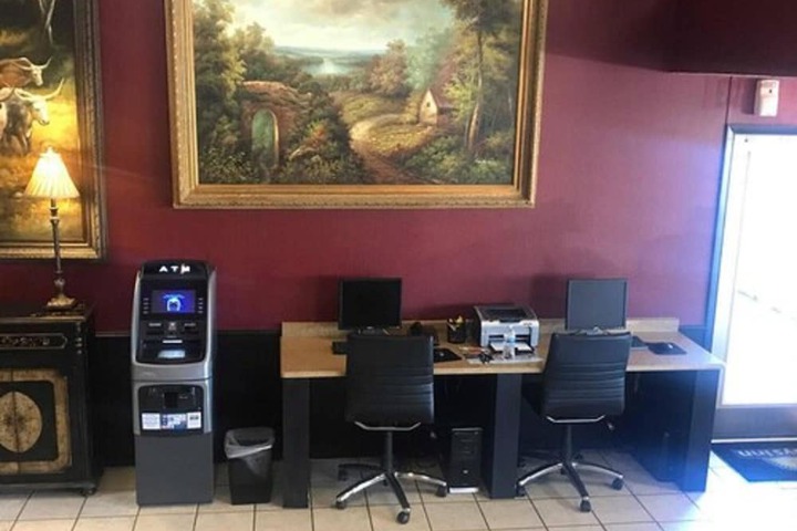 Business Center 36 of 36