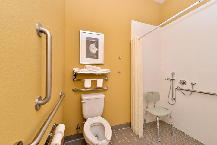 Room 21 of 26