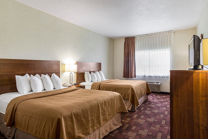 Econo Lodge Luverne I-90