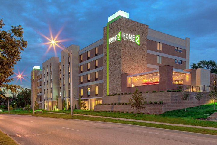 Hotel 4 of 24