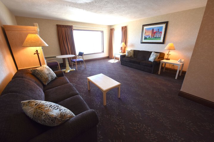 Room 19 of 28