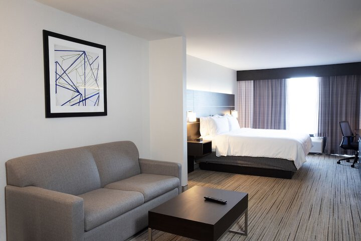 Room 29 of 59