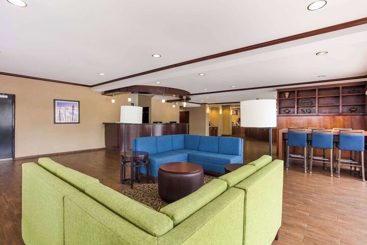 Comfort Suites Saraland - North Mobile