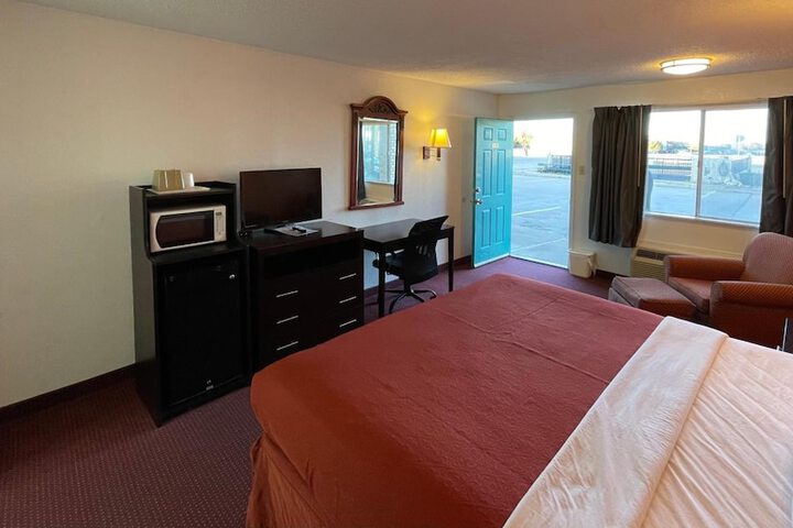 Room 14 of 21