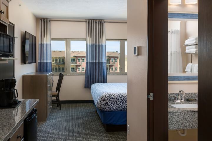 Room 74 of 116