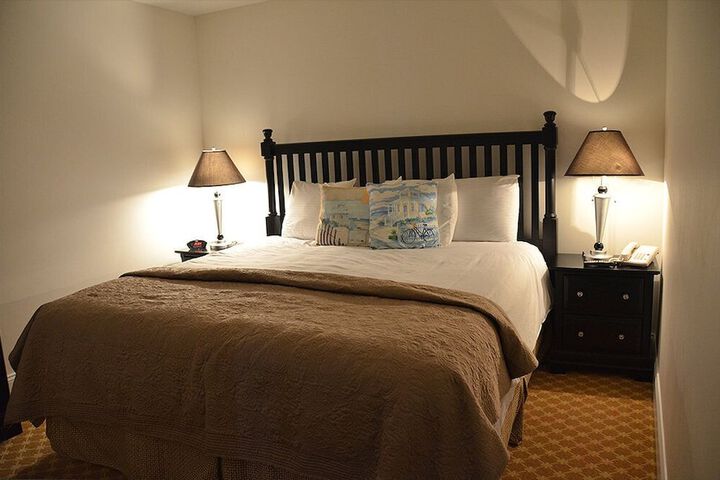 The Flanders Hotel