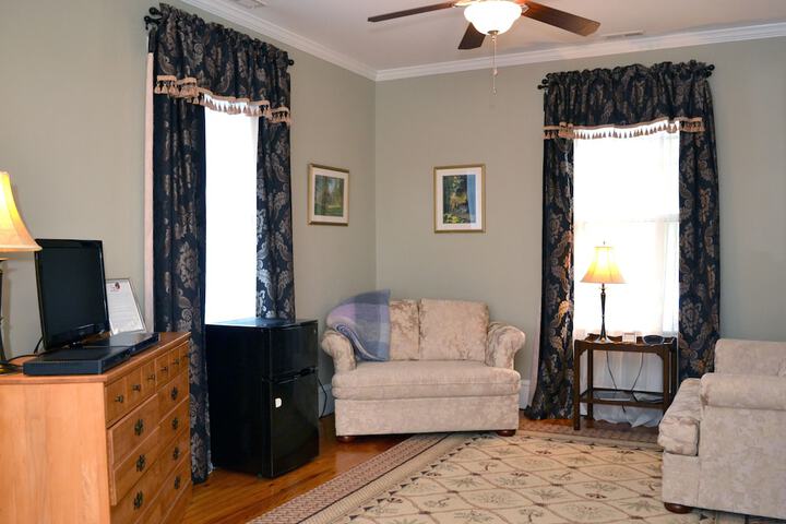 Room 26 of 48