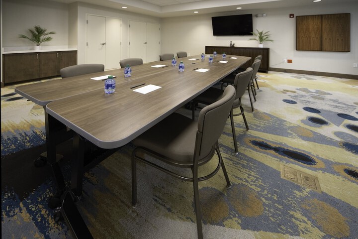 Staybridge Suites Summerville by IHG