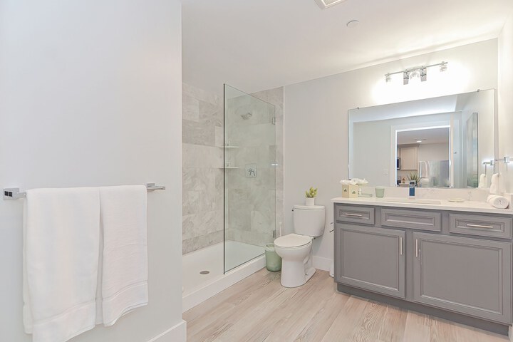 Harbourtown Suites