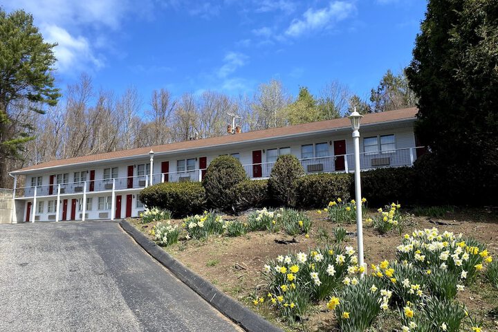 Economy Lodge