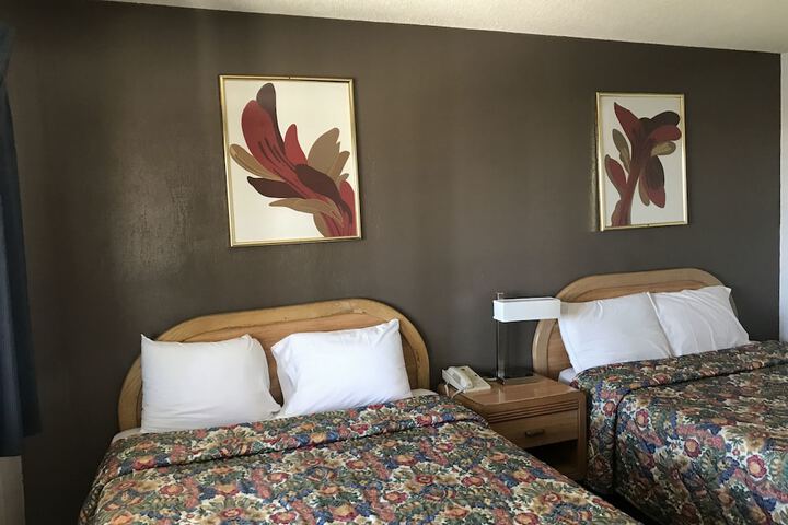 Room 57 of 80