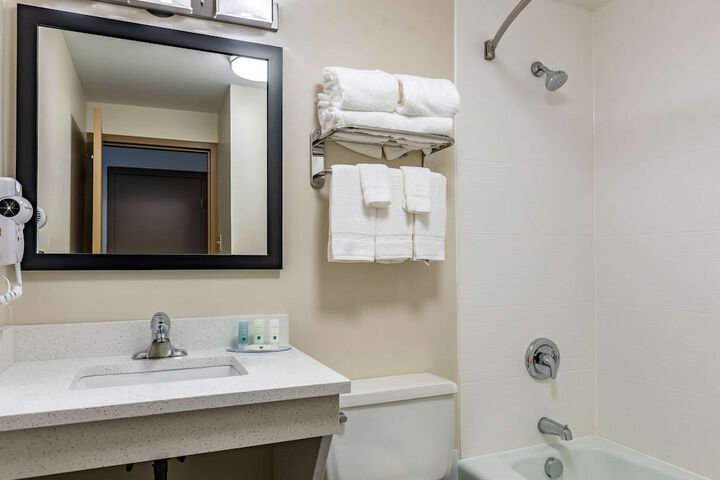 Room 15 of 29