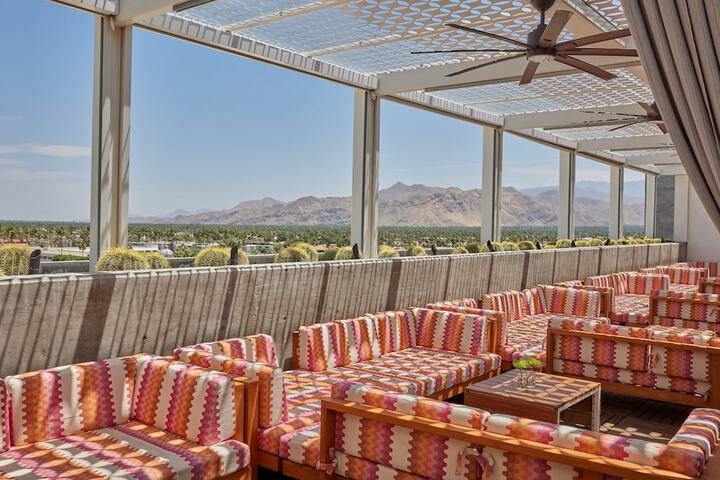 Kimpton Rowan Palm Springs Hotel by IHG