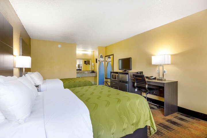 Room 34 of 44