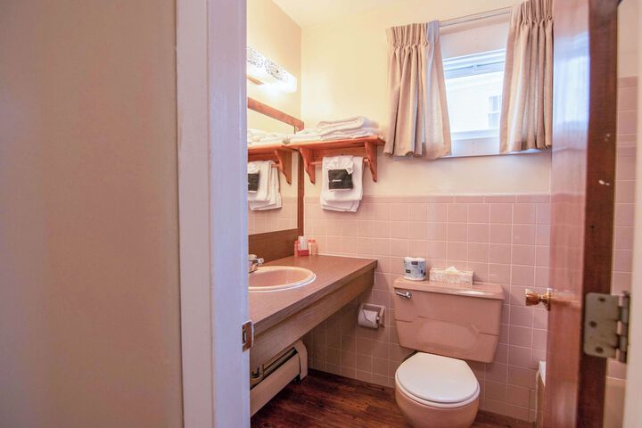 Room 44 of 154