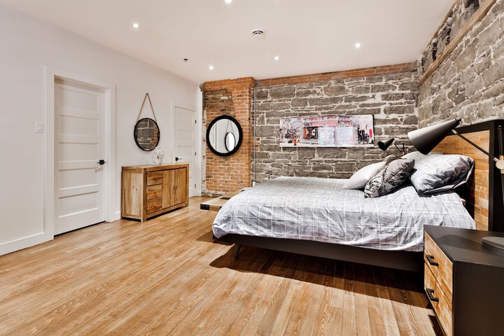 Room 29 of 73