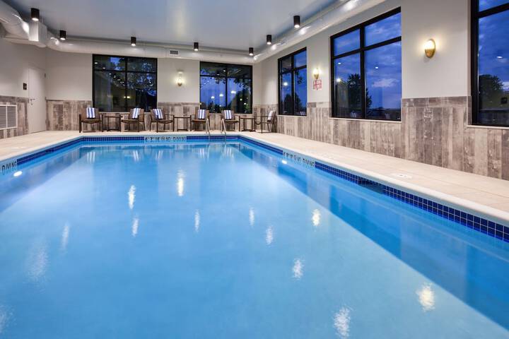 Hampton Inn Spicer Green Lake
