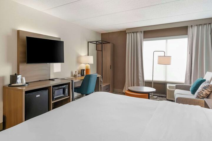 Comfort Inn & Suites Watertown - 1000 Islands