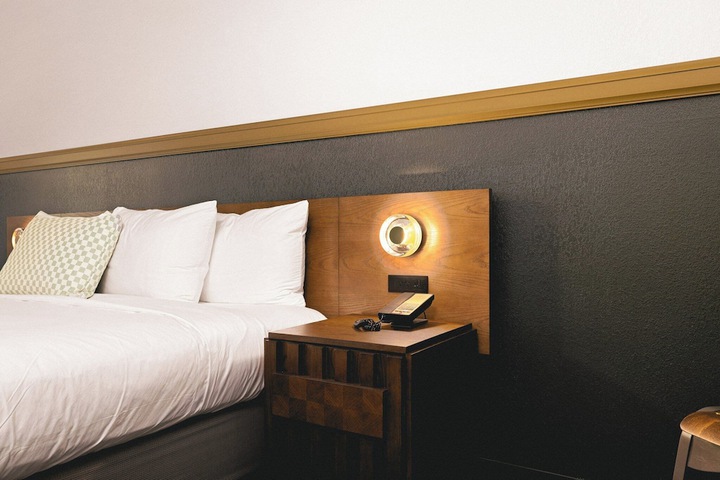 Room 57 of 71