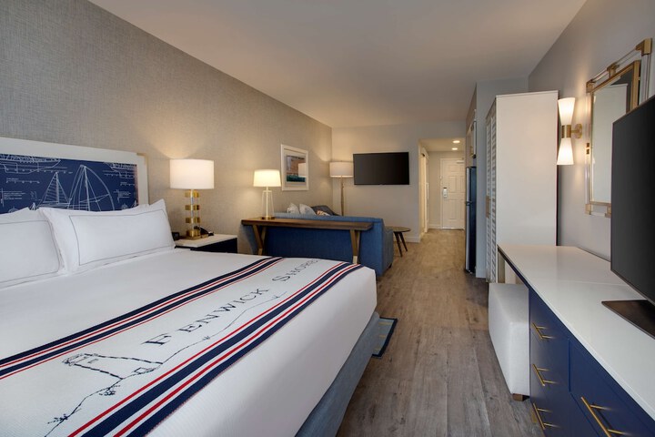 Fenwick Shores Tapestry Collection by Hilton