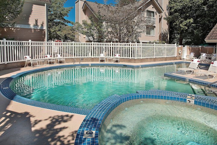 Pool 2 of 17