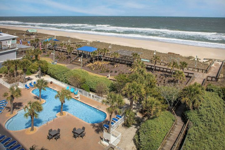 Courtyard Carolina Beach Oceanfront