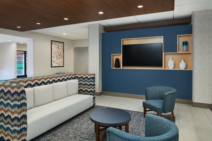 Hotel 11 of 56