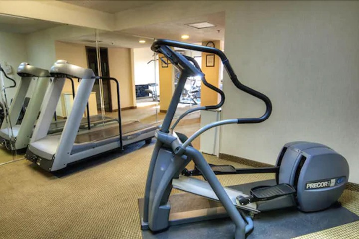 MCM Elegante Suites Abilene