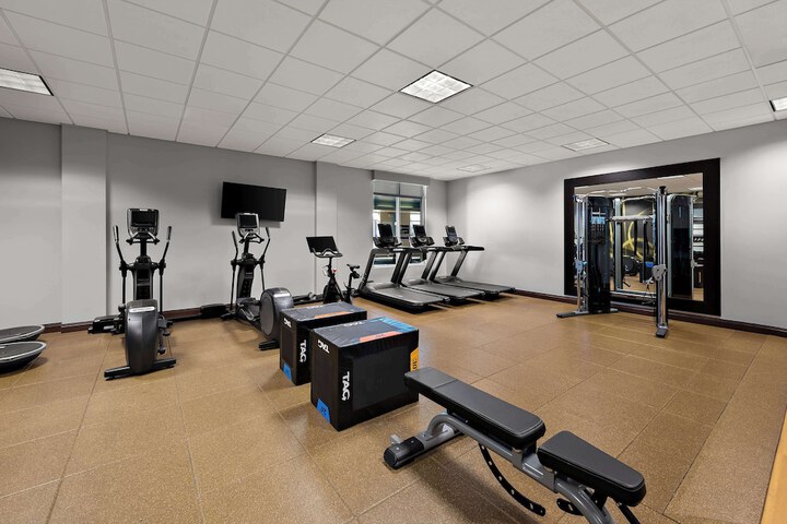 Hilton Garden Inn Omaha East / Council Bluffs