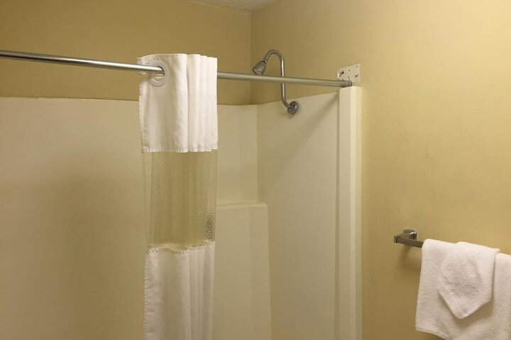 AMBASSADOR INN