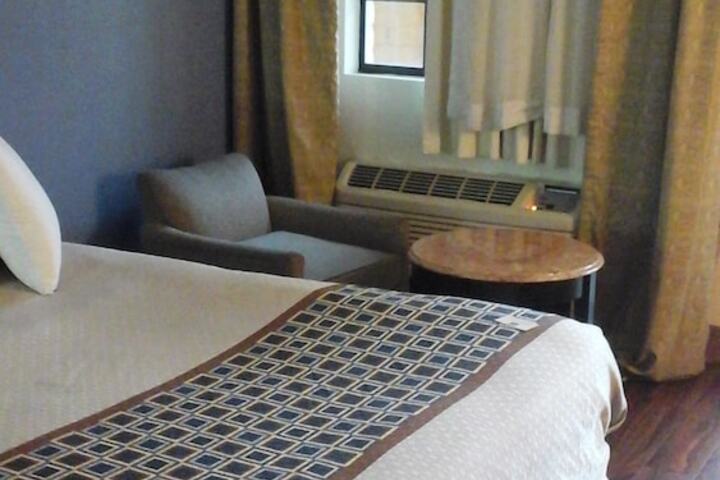 Room 60 of 86