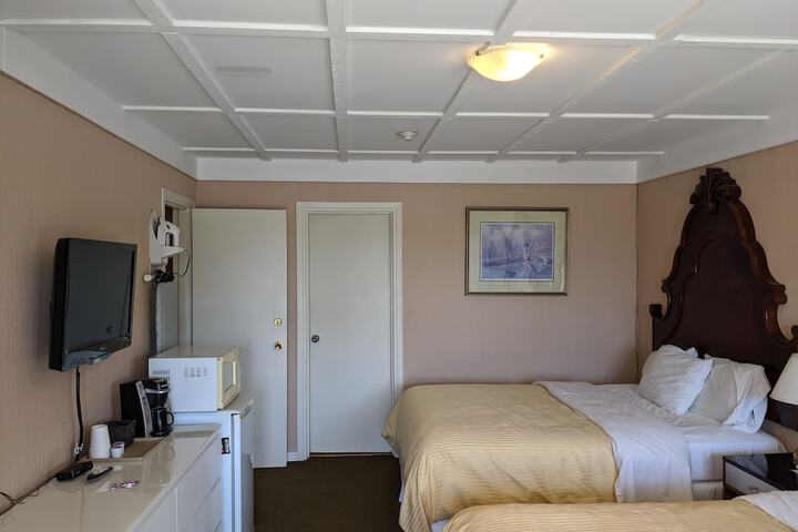 Room 11 of 41