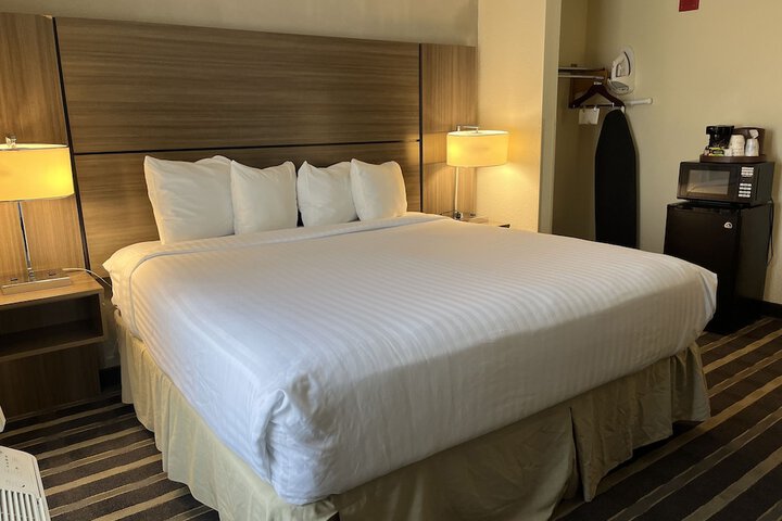 Room 29 of 43