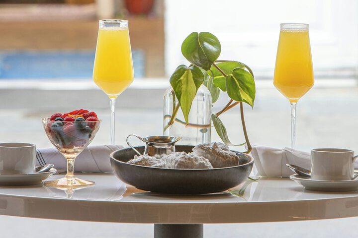 Breakfast/Coffee Service 82 of 100
